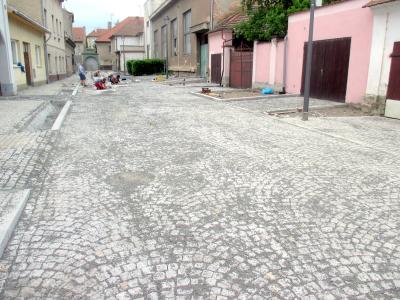 z rekonstrukce