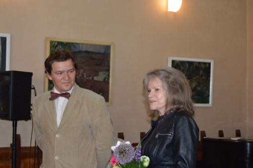 Eva Pilarová a starosta města Velvary